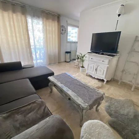 Studio Proche Croisette Apartment *